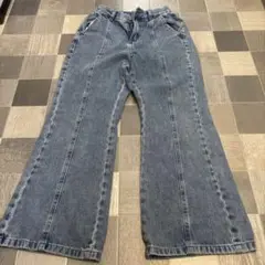 フレアジーンズ　GU TEEN sサイズ