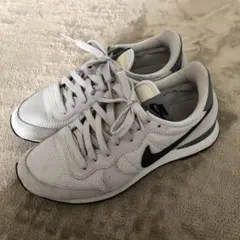 NIKE ナイキ スニーカー 24cm