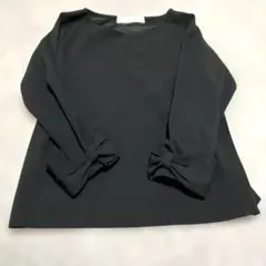 【8月末まで500円】tocco 黒 長袖 トップス 袖リボン