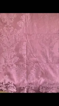 防音 遮光100%カーテンピンク サテン生地 45°N.L.