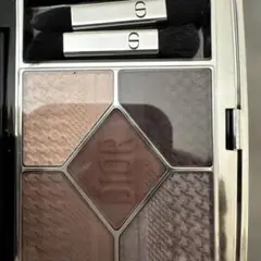 Item thumbnail for item 9cc881e1-bd74-4175-b429-05b271a7717d