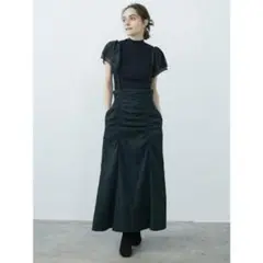 ウエストギャザー　サスペンダースカート　ラグナムーン