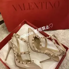 ヴァレンティノ スタッズ パンプス♡