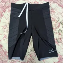 Item thumbnail for item 092e30e7-1a20-4d89-b95a-3dd78f510a3f