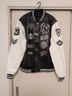 メジャーリーグ ニューヨークヤンキース 白黒PUスタジャン 刺繍ワッペンXL程度