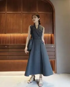 laubeblanc ローブブラン　Sleeveless Coat Dress