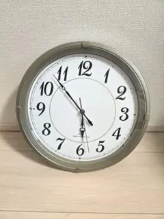 【動作確認済み】シンプル 電波時計 壁掛けクロック 直径約30cm 単二電池6本