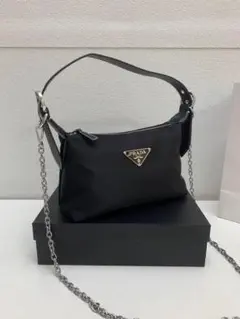⭐即日発送⭐PRADA ブラック ショルダーバッグ