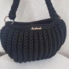 【もっちり】ハンドバッグ 黒×金