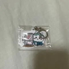 ちいかわ飯店 アクリルキーホルダー ハチワレ 出前