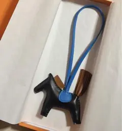 Hermes ロデオ チャーム PM エルメス