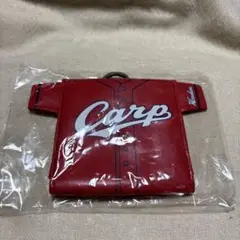 広島カープ　ファンクラブ　チケットホルダー　ユニフォーム型