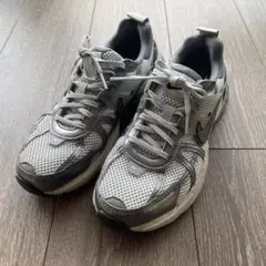 【期間限定】W NIKE V2K RUN 24.5 シルバー