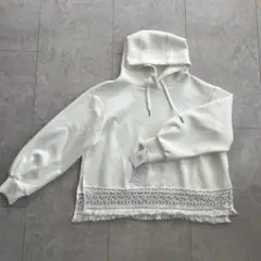 Amy パーカー　プルオーバー　白　M タグ付未使用品