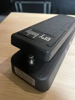 クライベイビー crybaby GCB-95 ワウ　トゥルー　MOD デモ動画有 Dunlop Cry Baby GCB-95 | Reverb Demo Video - YouTube