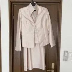 Item thumbnail for item f3aff560-604b-4404-8308-677552aa5dfd