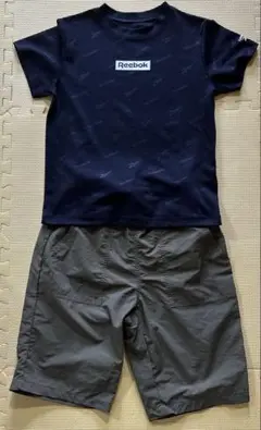 ReebokTシャツ140・カーキハーフパンツ 150cm