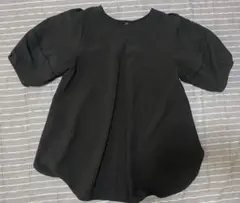 パフスリーブブラウス
