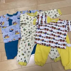 ユニクロ　ベビーパジャマ　ディズニー　ミッフィー　　くまのプーさん　3つ