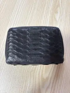 蛇革　パイソン　小銭入れ　一枚革