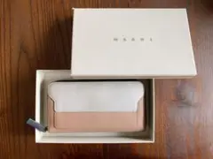 マルニMARNI長財布中古品