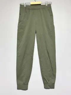 ジーユー　極美品　ユニセックス　オリーブグリーン スリムフィットパンツ　Sサイズ