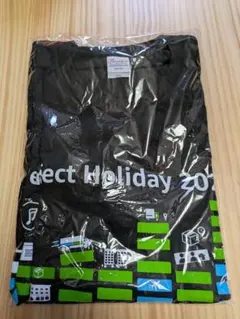 Amazon　スタッフ　Tシャツ