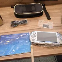 【極美品】 SONY PSP 3000 本体 ミスティックシルバー