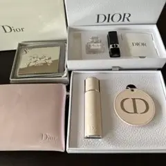 DIORノベルティ セットで。