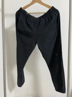 黒ロゴ　NB81776 フレキシブルアンクルパンツ