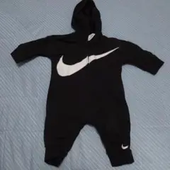 Nike ロンパース　フード付き