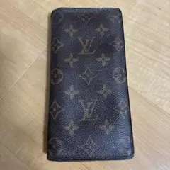 ルイヴィトン二つ折り長財布