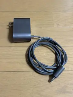 ダイソン純正品 電池充電器ACアダプタ 205720-04