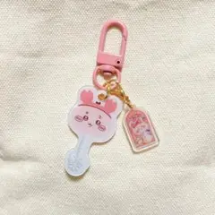 ちいかわ キーホルダー☆394 古本屋