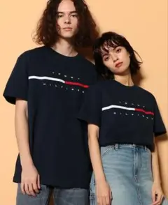 【美品】TOMMY HILFIGER ネイビー Tシャツ S