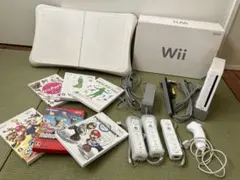 Wii本体 ゲームソフト6本、ボード付きセット