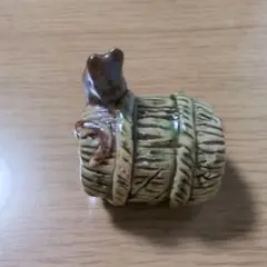 鼠と俵の陶器の香合