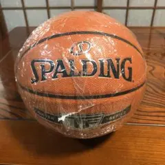 バスケットボール　SPALDING バスケットボール シルバーシリーズ サイズ7