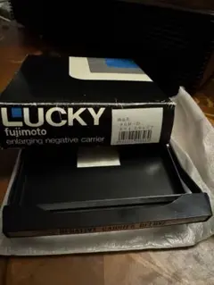【貴重、美品】　ラッキー　Lucky 6x4.5 ネガキャリア　引き伸ばし機 Yahoo!オークション -「lucky ネガキャリア」の落札相場・落札価格