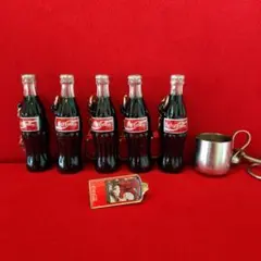 Coca-Cola ミニチュアボトルキーホルダー ピンズ、ミルクピッチャー