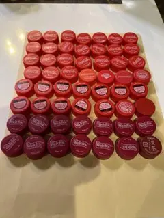 ペットボトルキャップ63個　赤系