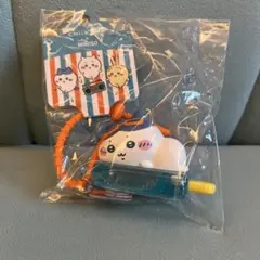 ハチワレ miniso 中国限定 猛暑の夏 アクリルキーホルダー ちいかわ