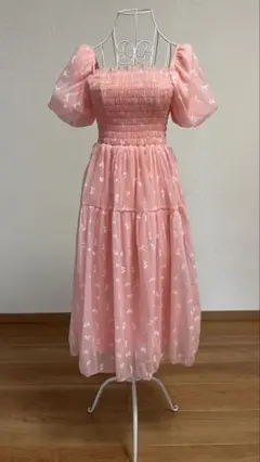 「新品」女性用花柄ワンピース(ピンク)