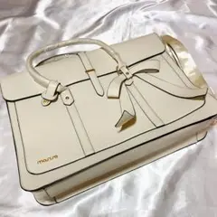 ⭐︎PUレザーノートパソコンショルダーバッグ ページュ