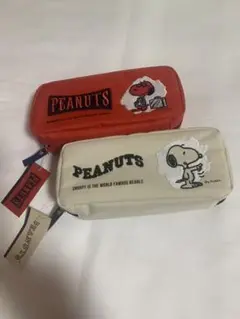 スヌーピー   ペンシルケース2色セット　❣️