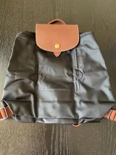 【美品】LONGCHAMP リュック(ブラック 折り畳み可)