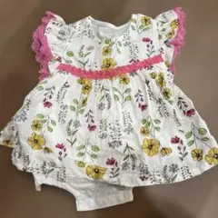 花柄フリル付きベビー服