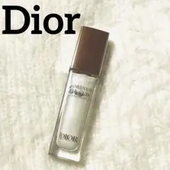 Item thumbnail for item c905ec0e-db3e-47bc-8a37-32e052142d52