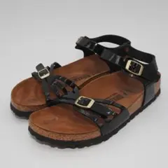 Item thumbnail for item 6098a3be-e4a3-4dbf-a29a-828c0a823a8b