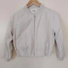 Item thumbnail for item 79bcd634-7a8d-438d-83f5-eb03f33383e6